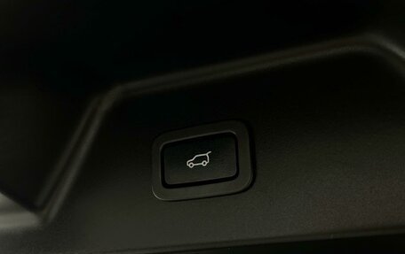 Land Rover Range Rover IV рестайлинг, 2018 год, 8 499 000 рублей, 18 фотография