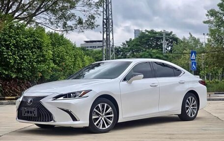 Lexus ES VII, 2021 год, 2 820 077 рублей, 1 фотография