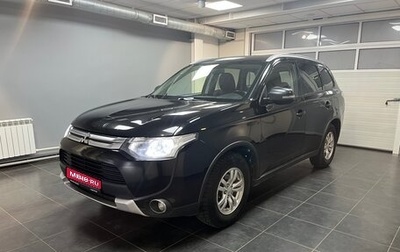 Mitsubishi Outlander III рестайлинг 3, 2014 год, 1 299 000 рублей, 1 фотография