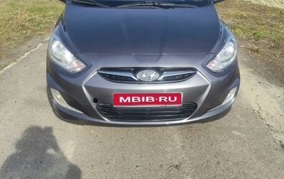 Hyundai Solaris II рестайлинг, 2011 год, 650 000 рублей, 1 фотография