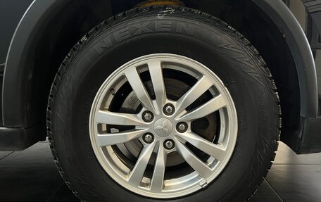 Mitsubishi Outlander III рестайлинг 3, 2014 год, 1 299 000 рублей, 19 фотография