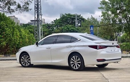 Lexus ES VII, 2021 год, 2 820 077 рублей, 13 фотография