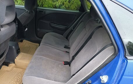 Toyota Avensis III рестайлинг, 1998 год, 220 000 рублей, 3 фотография