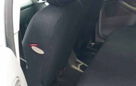 Ford Focus IV, 2005 год, 400 000 рублей, 10 фотография