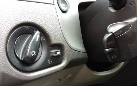 Ford Focus IV, 2005 год, 400 000 рублей, 19 фотография