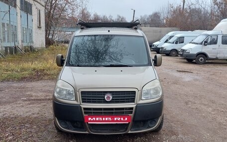 Fiat Doblo I, 2011 год, 650 000 рублей, 2 фотография