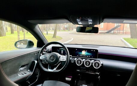 Mercedes-Benz CLA, 2019 год, 2 780 000 рублей, 13 фотография
