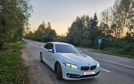 BMW 5 серия, 2016 год, 2 400 000 рублей, 3 фотография