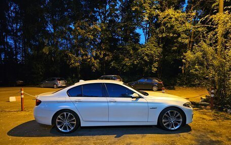 BMW 5 серия, 2016 год, 2 400 000 рублей, 5 фотография