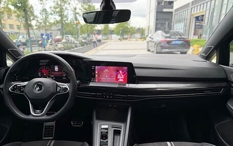 Volkswagen Golf VIII, 2022 год, 1 455 005 рублей, 12 фотография