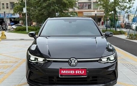 Volkswagen Golf VIII, 2022 год, 1 455 005 рублей, 3 фотография