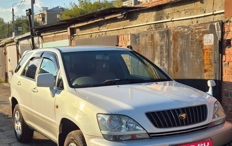 Toyota Harrier, 2002 год, 1 255 000 рублей, 1 фотография
