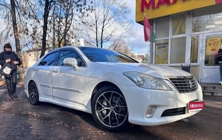 Toyota Crown, 2011 год, 1 650 000 рублей, 1 фотография