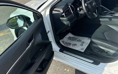 Toyota Camry, 2021 год, 4 700 000 рублей, 16 фотография