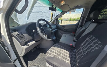 Hyundai Grand Starex Grand Starex I рестайлинг 2, 2008 год, 950 000 рублей, 2 фотография