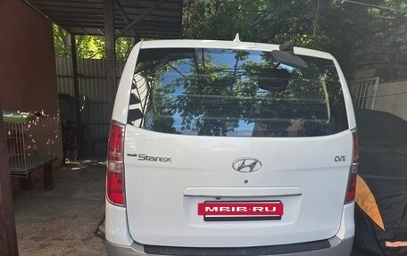Hyundai Grand Starex Grand Starex I рестайлинг 2, 2008 год, 950 000 рублей, 14 фотография