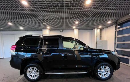 Toyota Land Cruiser Prado 150 рестайлинг 2, 2013 год, 2 940 000 рублей, 2 фотография