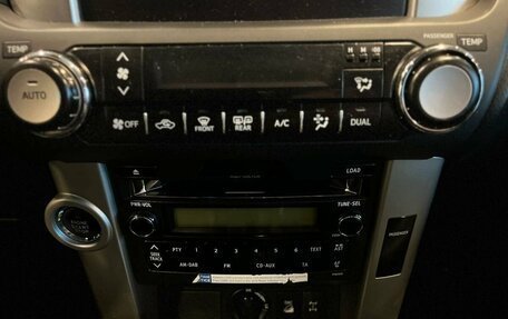 Toyota Land Cruiser Prado 150 рестайлинг 2, 2013 год, 2 940 000 рублей, 15 фотография