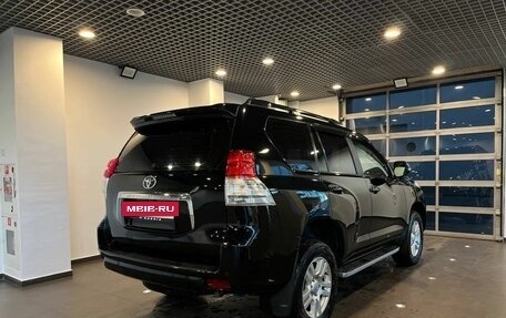 Toyota Land Cruiser Prado 150 рестайлинг 2, 2013 год, 2 940 000 рублей, 3 фотография