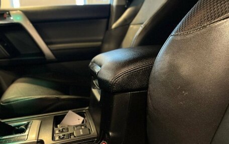 Toyota Land Cruiser Prado 150 рестайлинг 2, 2013 год, 2 940 000 рублей, 31 фотография