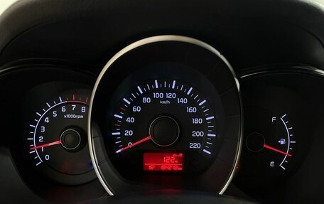 KIA Rio III рестайлинг, 2015 год, 900 000 рублей, 13 фотография