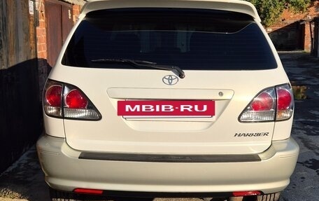 Toyota Harrier, 2002 год, 1 255 000 рублей, 4 фотография