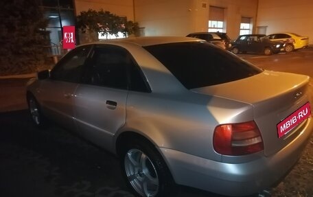 Audi A4, 1999 год, 590 000 рублей, 3 фотография