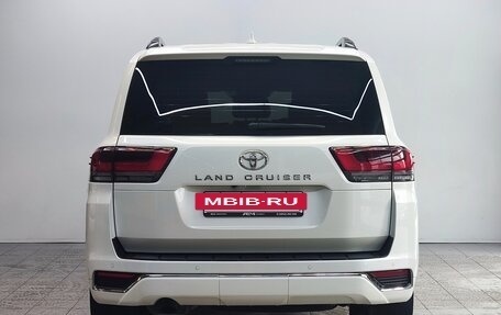 Toyota Land Cruiser, 2022 год, 12 900 000 рублей, 6 фотография