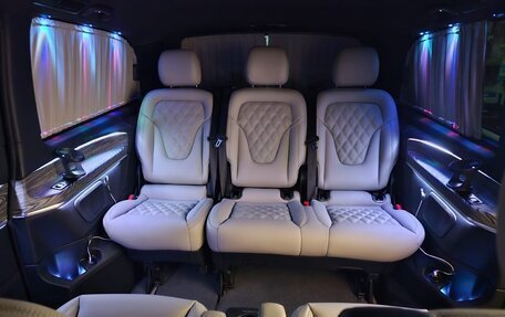 Mercedes-Benz V-Класс, 2018 год, 4 990 000 рублей, 4 фотография