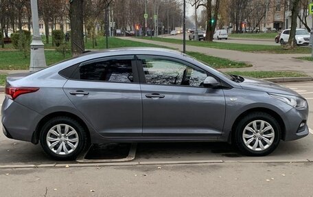 Hyundai Solaris II рестайлинг, 2017 год, 1 200 000 рублей, 7 фотография