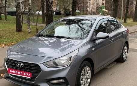Hyundai Solaris II рестайлинг, 2017 год, 1 200 000 рублей, 2 фотография