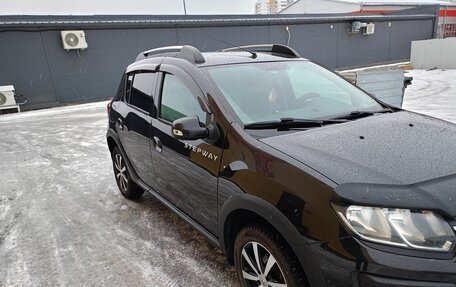 Renault Sandero II рестайлинг, 2017 год, 800 000 рублей, 1 фотография