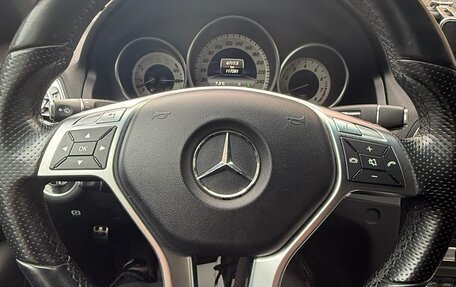 Mercedes-Benz E-Класс, 2013 год, 1 900 000 рублей, 6 фотография