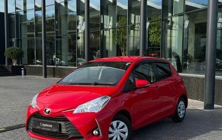 Toyota Vitz, 2017 год, 1 099 000 рублей, 1 фотография