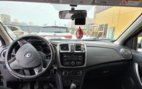 Renault Sandero II рестайлинг, 2017 год, 800 000 рублей, 6 фотография