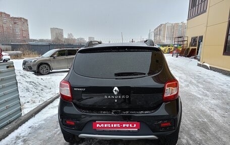 Renault Sandero II рестайлинг, 2017 год, 800 000 рублей, 4 фотография