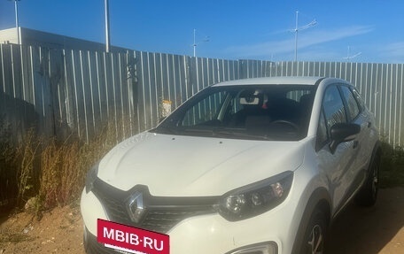 Renault Kaptur I рестайлинг, 2018 год, 899 000 рублей, 5 фотография