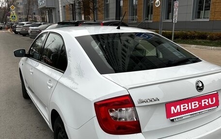 Skoda Rapid I, 2015 год, 950 000 рублей, 4 фотография