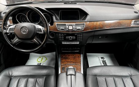 Mercedes-Benz E-Класс, 2015 год, 2 195 000 рублей, 10 фотография