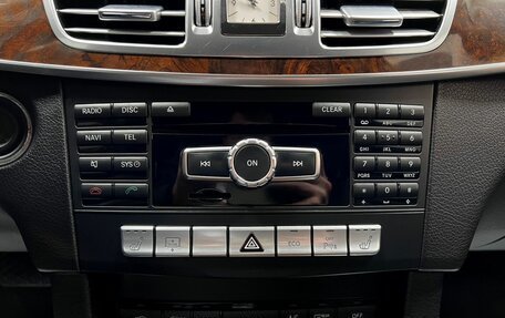 Mercedes-Benz E-Класс, 2015 год, 2 195 000 рублей, 19 фотография