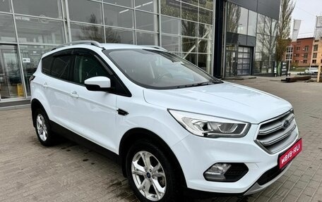Ford Kuga III, 2018 год, 1 999 900 рублей, 1 фотография