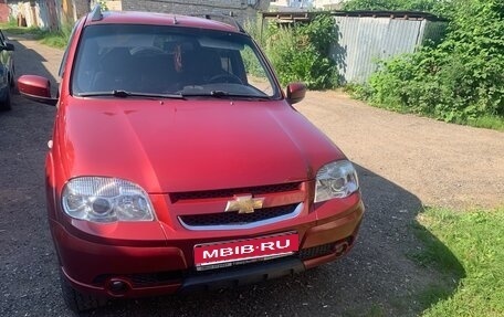 Chevrolet Niva I рестайлинг, 2012 год, 650 000 рублей, 1 фотография