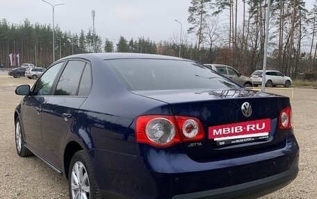 Volkswagen Jetta VI, 2007 год, 695 000 рублей, 6 фотография