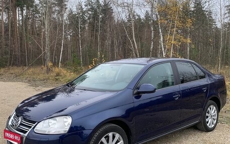 Volkswagen Jetta VI, 2007 год, 695 000 рублей, 3 фотография