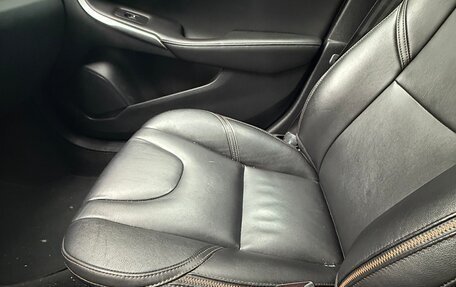 Volvo V40 Cross Country I, 2017 год, 2 040 000 рублей, 13 фотография