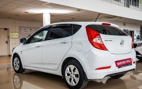 Hyundai Solaris II рестайлинг, 2016 год, 1 248 000 рублей, 5 фотография