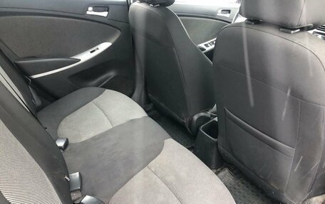 Hyundai Solaris II рестайлинг, 2011 год, 525 000 рублей, 11 фотография