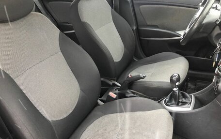 Hyundai Solaris II рестайлинг, 2011 год, 525 000 рублей, 10 фотография