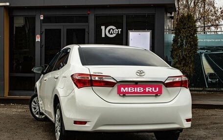Toyota Corolla, 2015 год, 1 389 000 рублей, 4 фотография