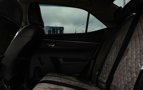 Toyota Corolla, 2015 год, 1 389 000 рублей, 10 фотография